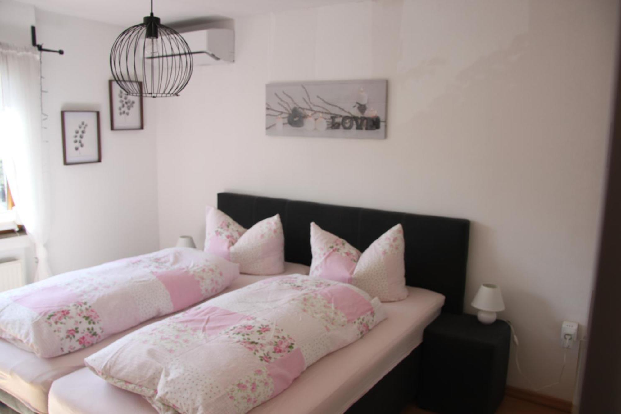 Fewo Weinland Apartment Zweibrücken Екстериор снимка